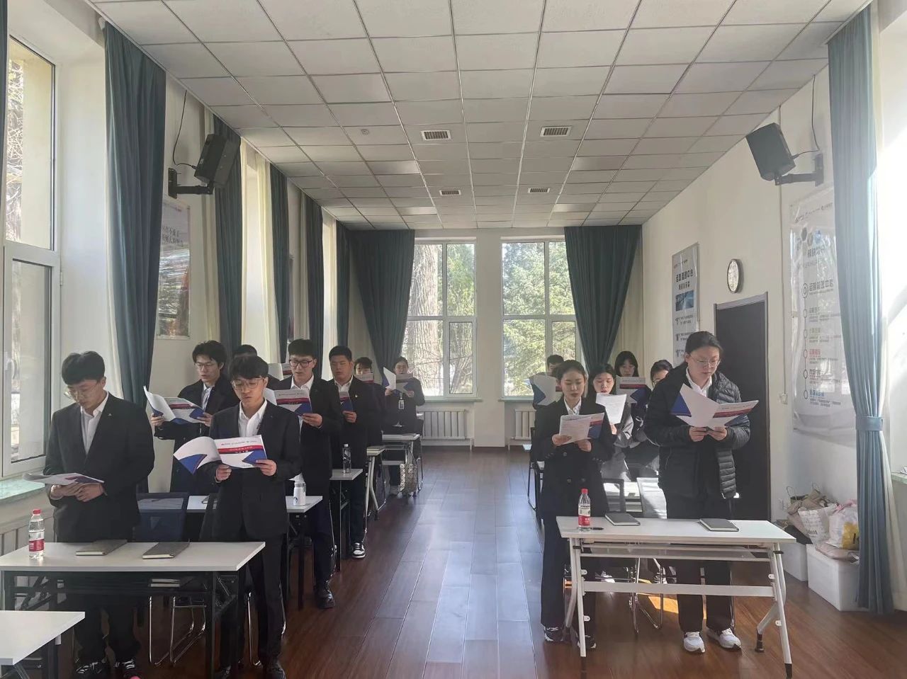 学习新知识，感悟新内涵——皇冠welcome官网集团、温泉集团、公服集团新生培训迎来阶段性成果